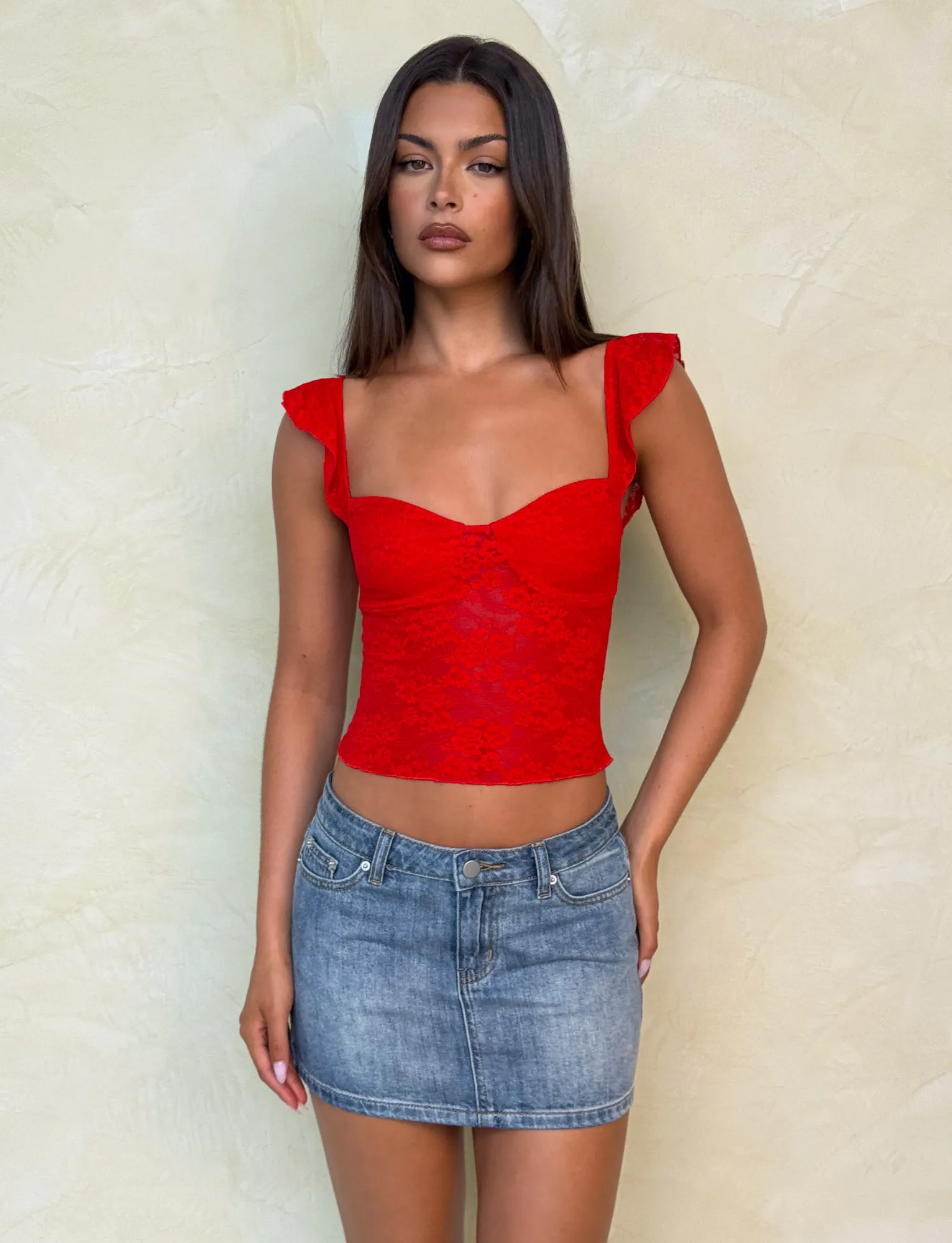 MICHAYLA MINI SKIRT - MID WASH Outfit Details