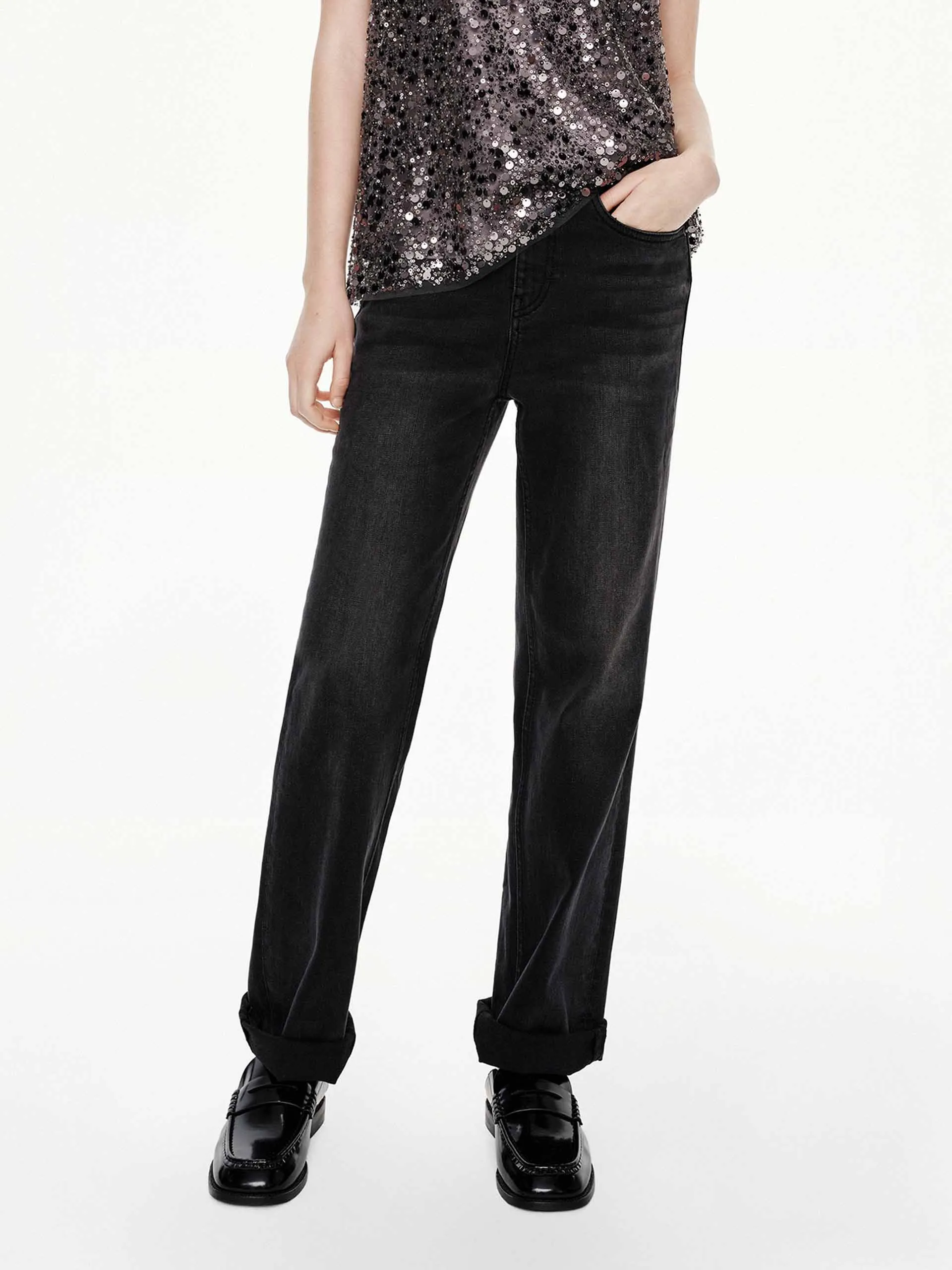 Picnic Style Textured Daywear Option Faded Distressed Black Jeans