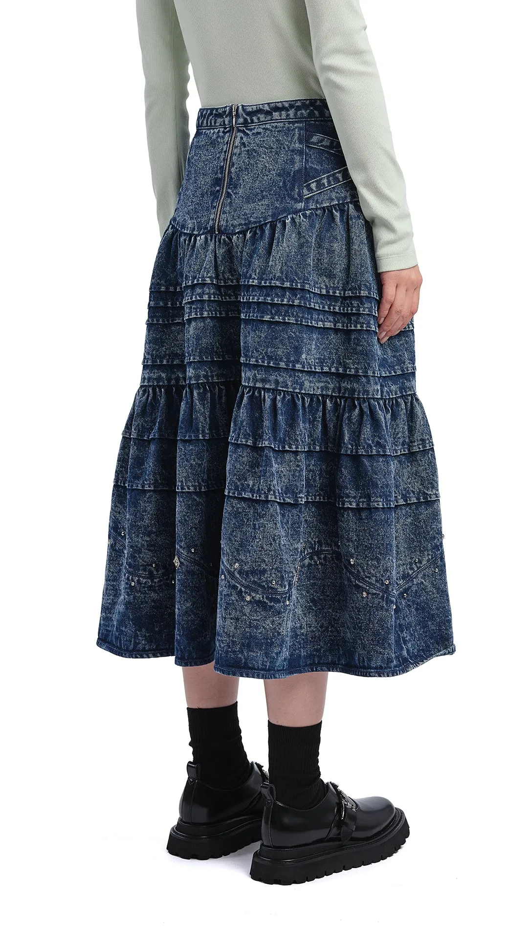Tagless label Smart Comfort Stone-Washed Studded Denim Skirt