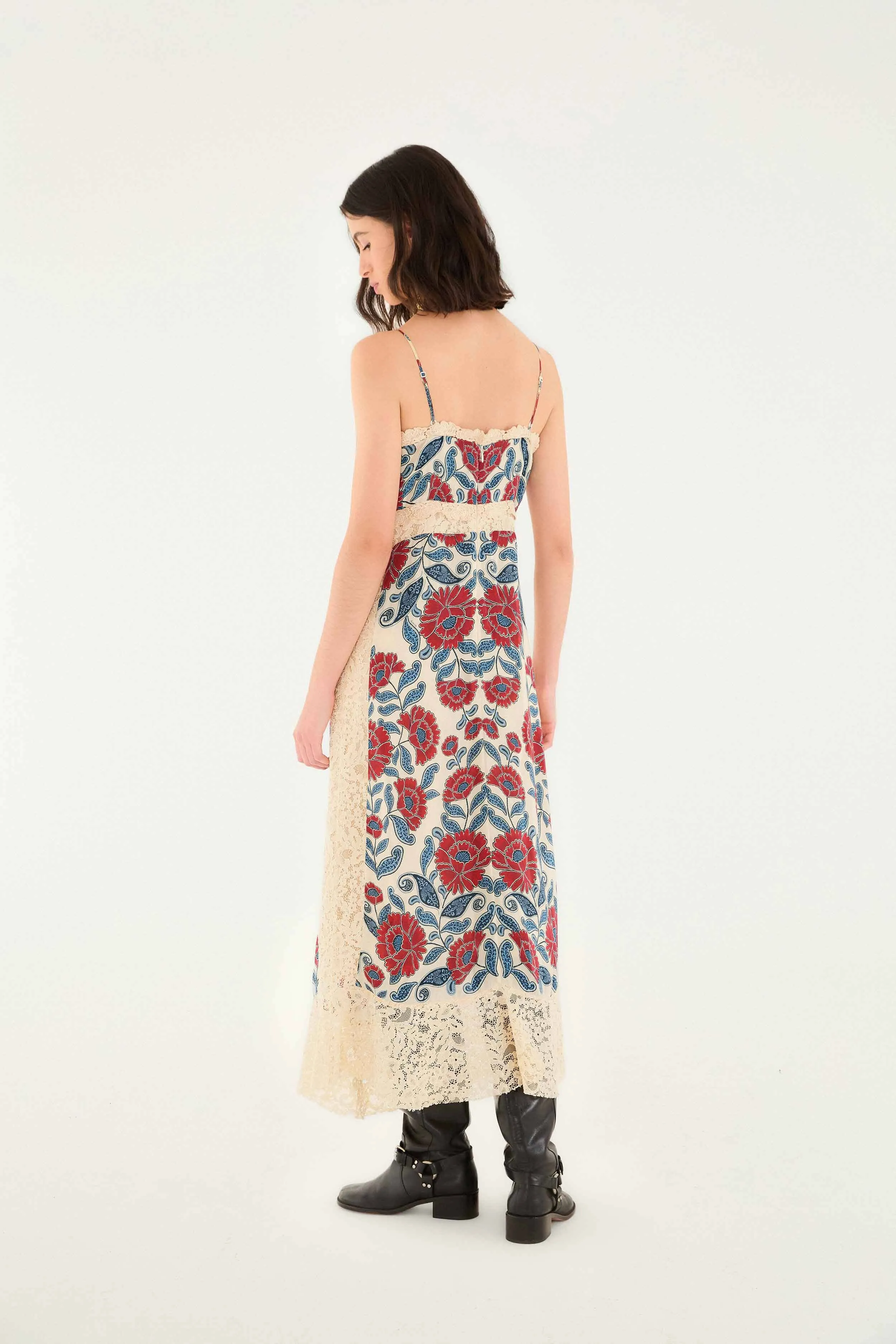 Fashionable knee-length piece Urban Ease Sand Francesca Midi Dress