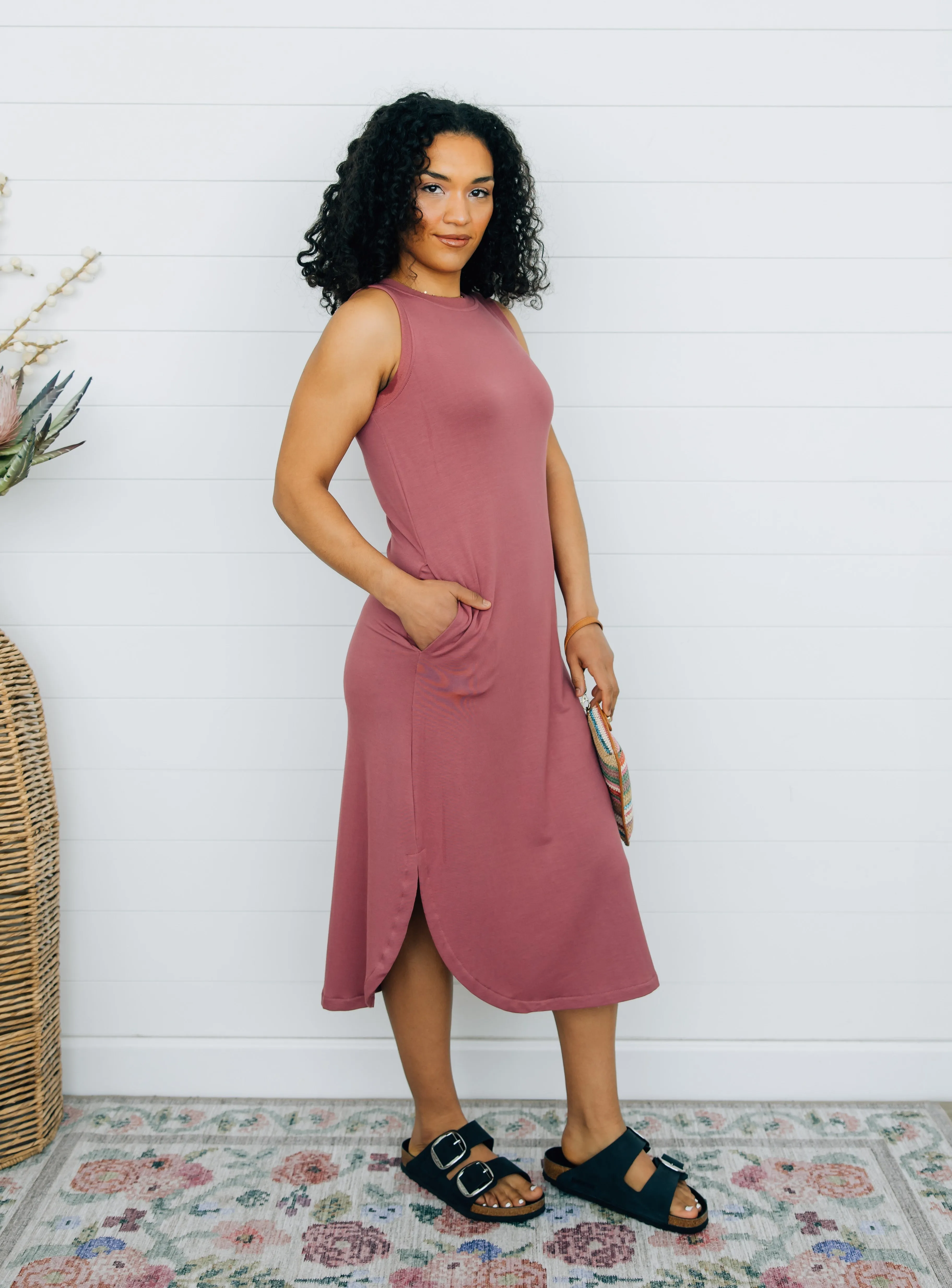 SmoothEdgeTrim Super Soft Midi Pocket Dress