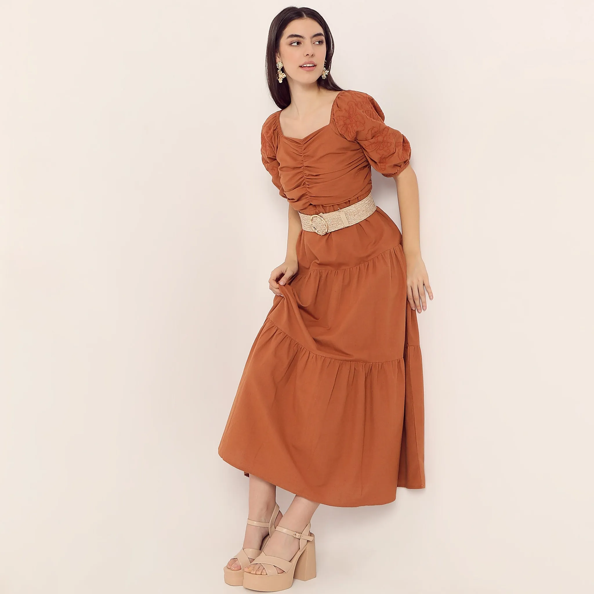Flare Fit Embriodered Sweet Heart Neck Short Sleeve Dress SeamlessFit Speed Soul