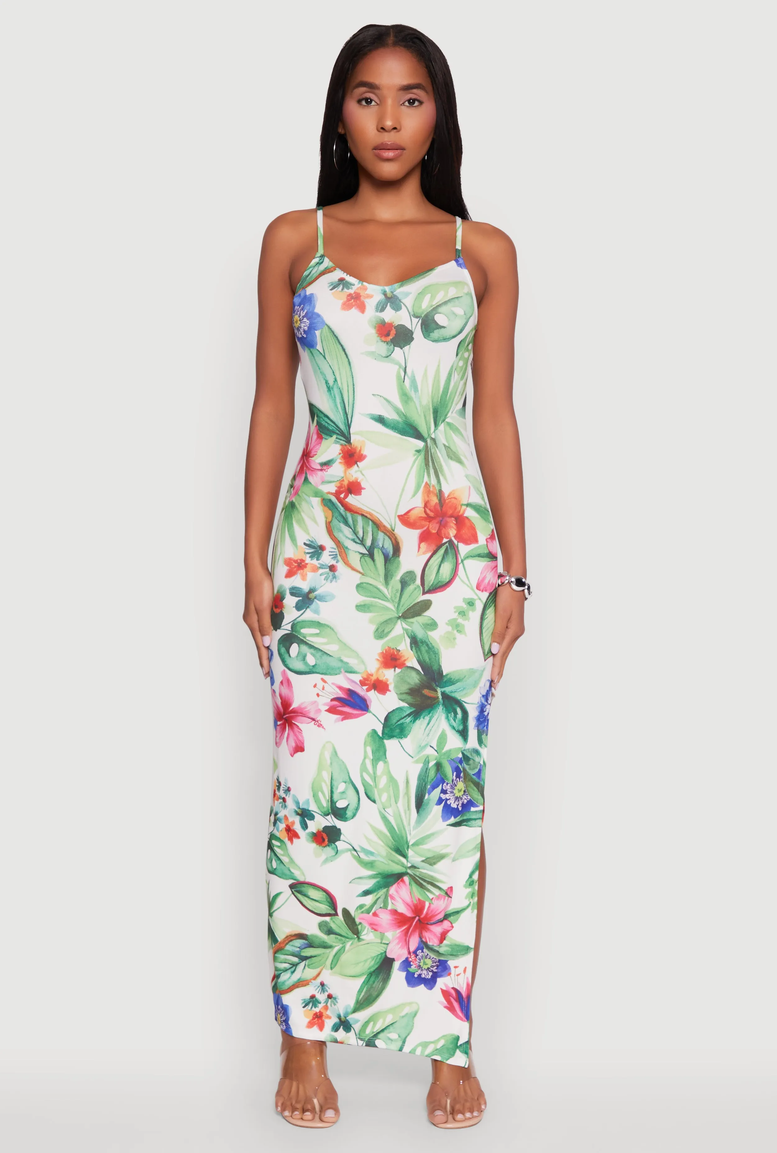 Haute Monde Sleeveless Scoop Neck Floral Maxi Dress With its simple and clean design this dress makes a chic statement wherever you go Story Wear