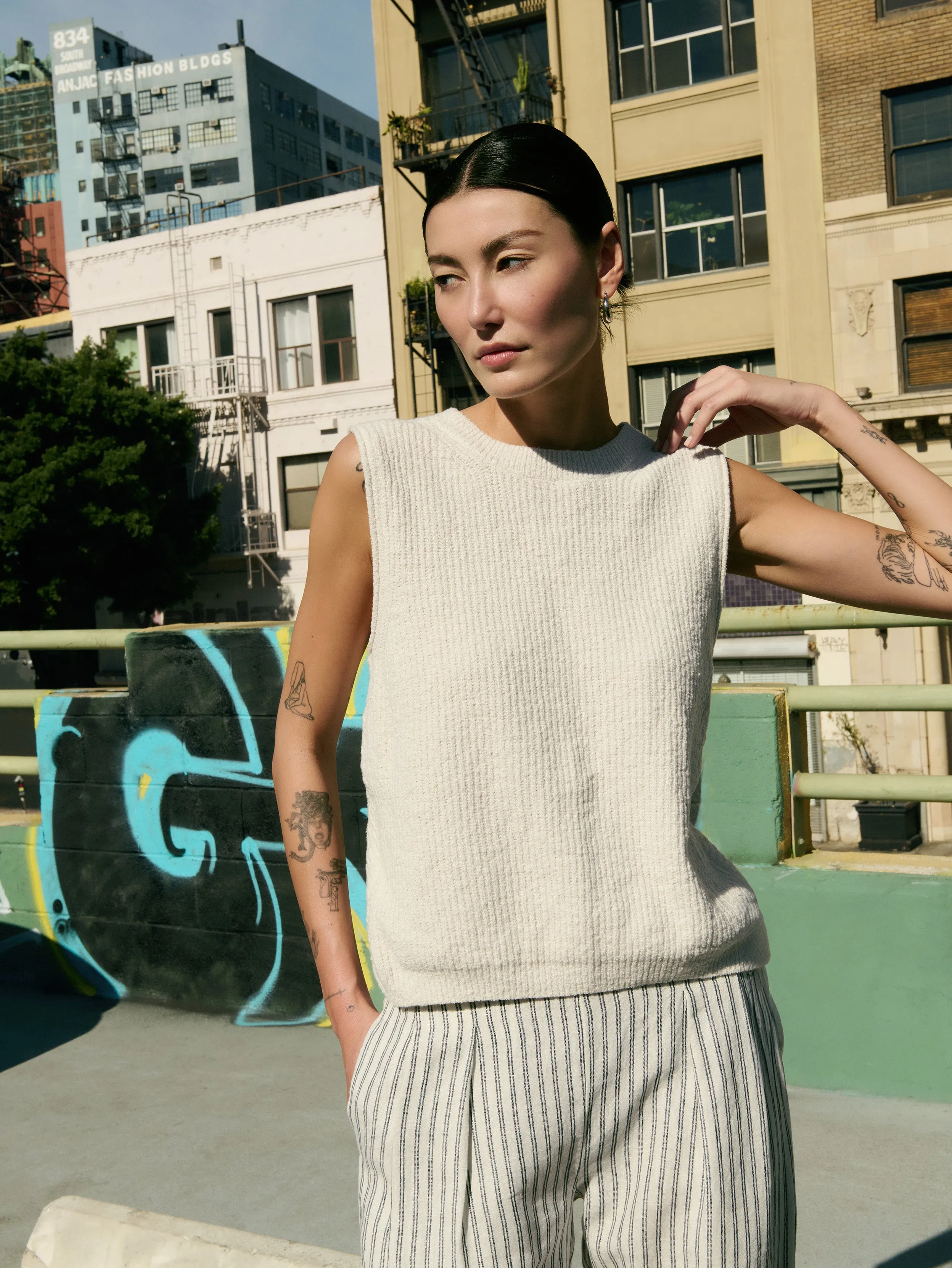 SmoothGripFastenings WaterRepellentSurface Eliza Sweater Tank