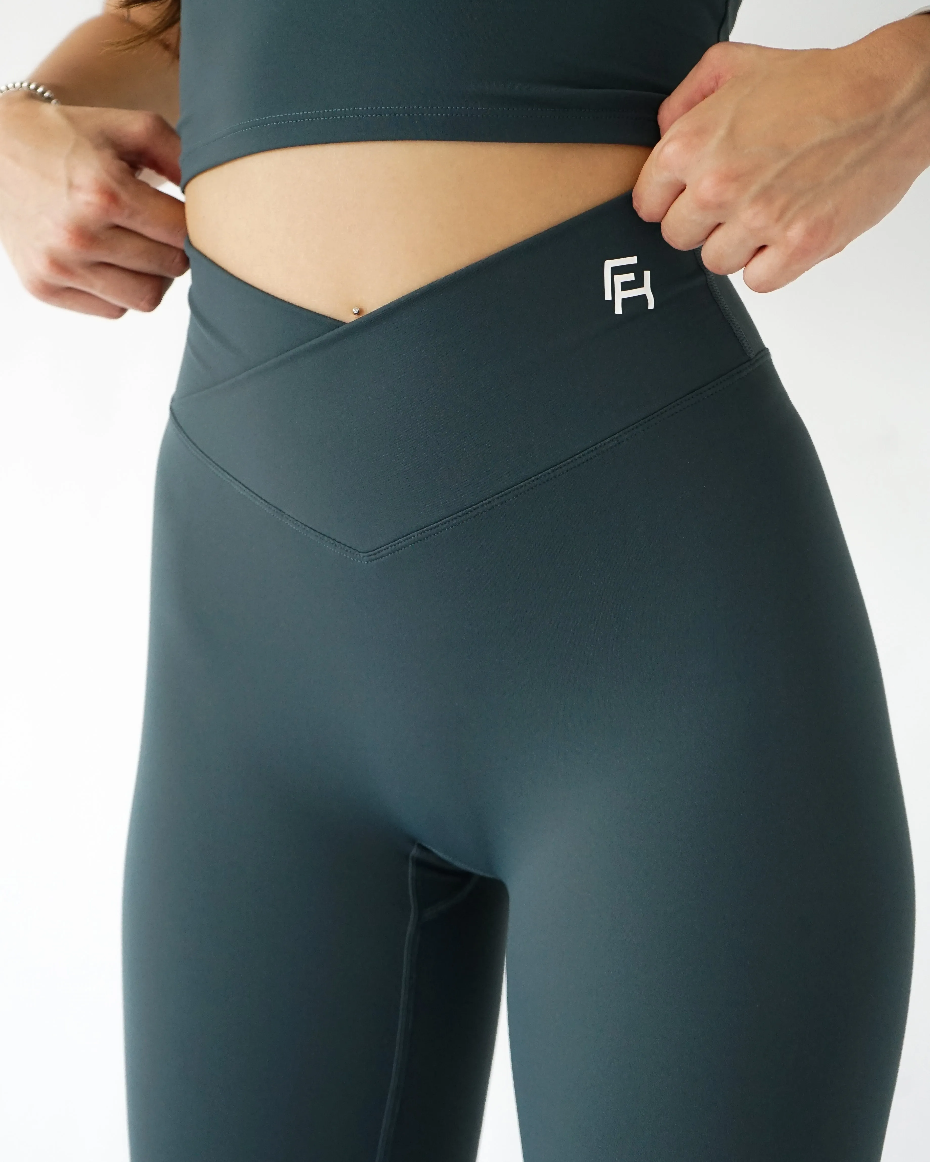 Dance Practice Rib Knit Impact V-Waist Leggings - Emerald