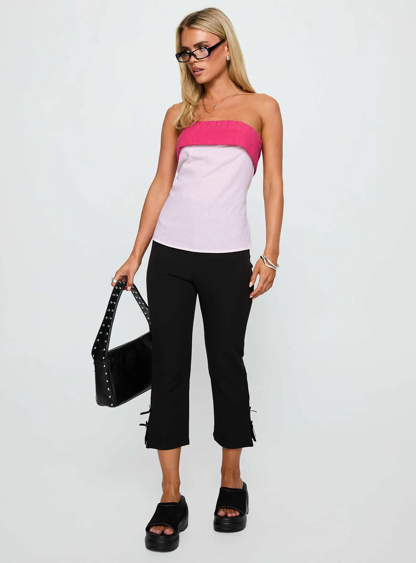 Airflow Mesh Lining CollapsibleFrame Same Situation Strapless Top Pink
