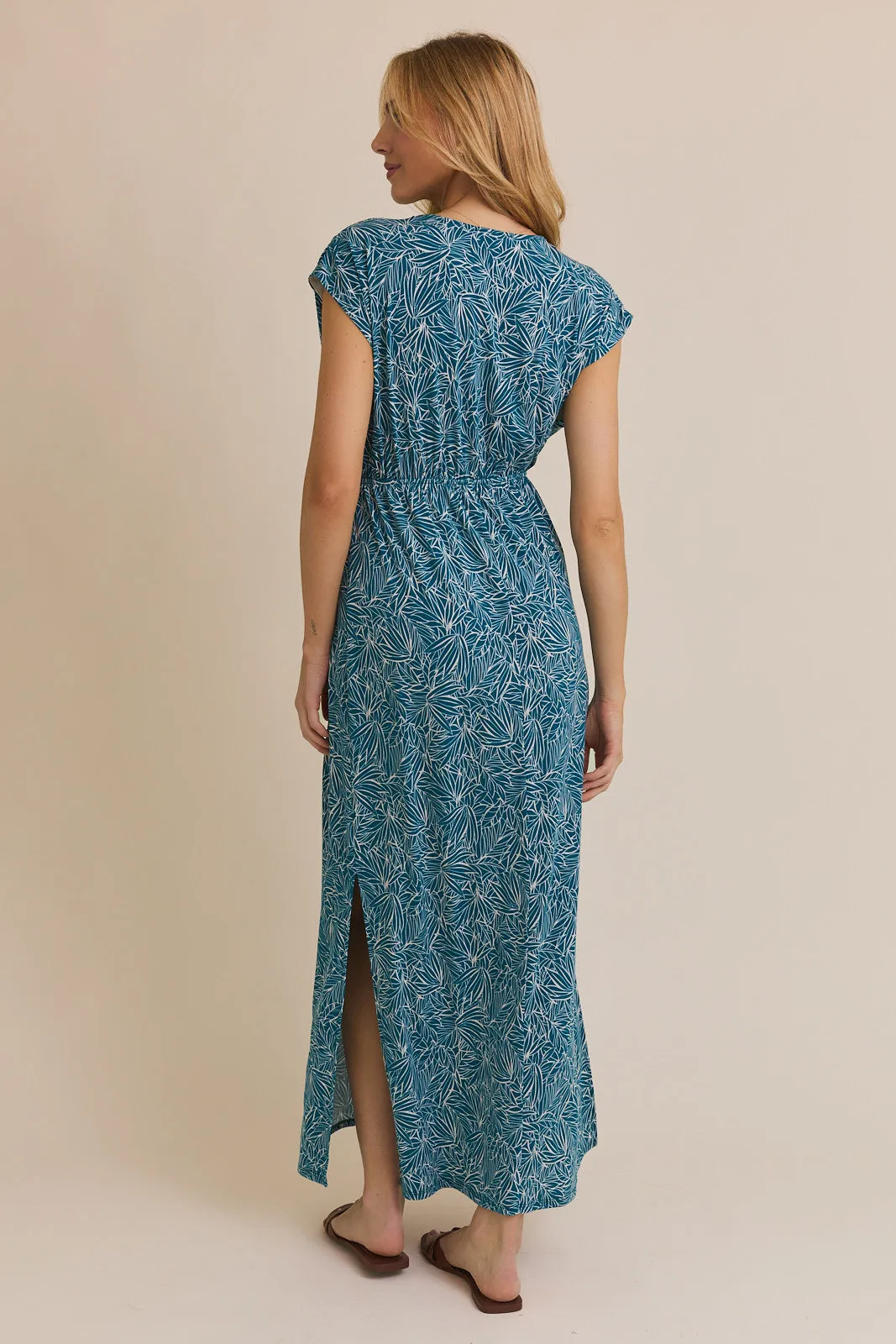 Spark Glow warm fleece Teal & White Wrinkle Free Maxi Dress