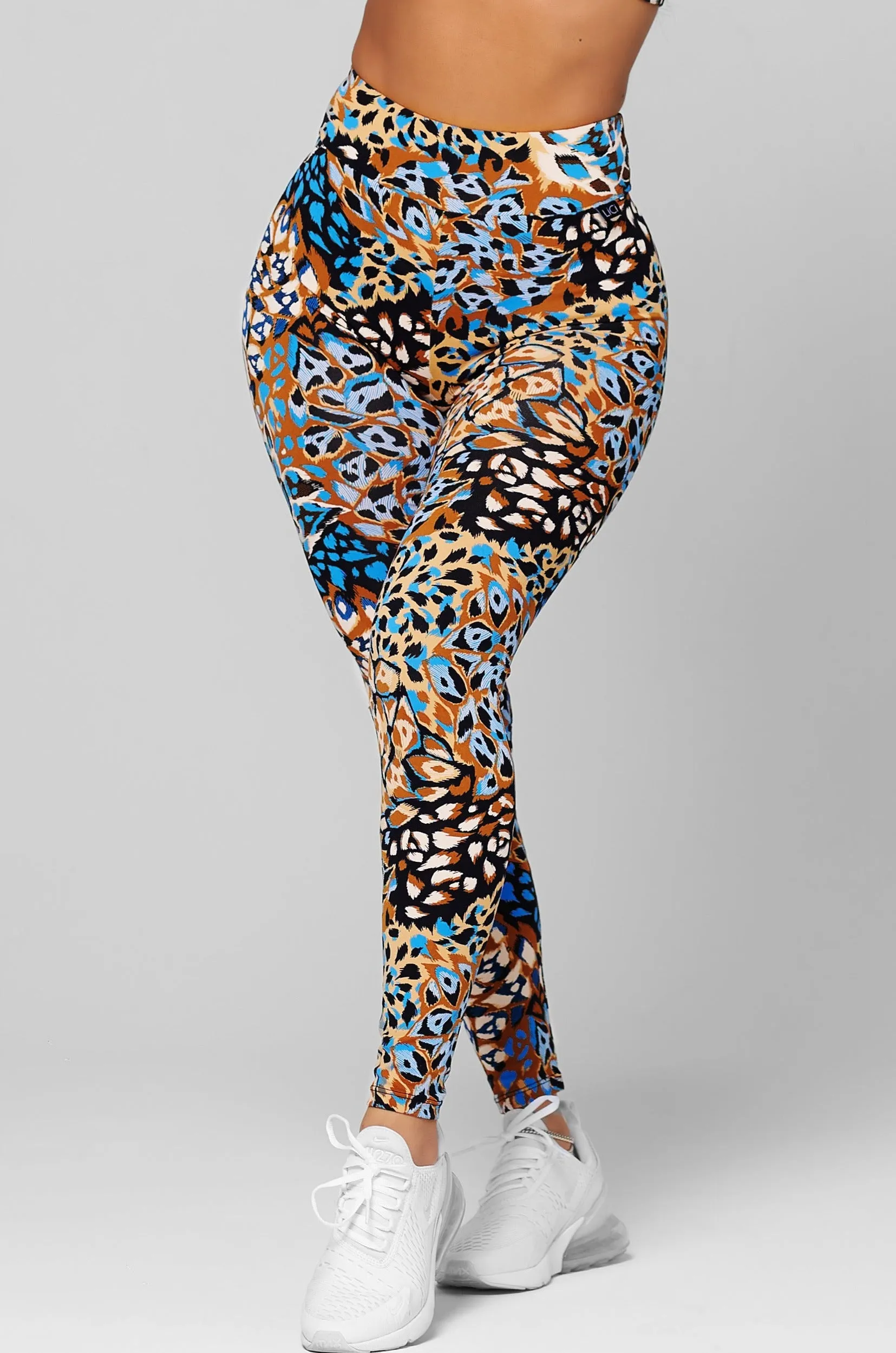 StretchableFabric Sharp Edge Enchanted High Waist Scrunch Legging