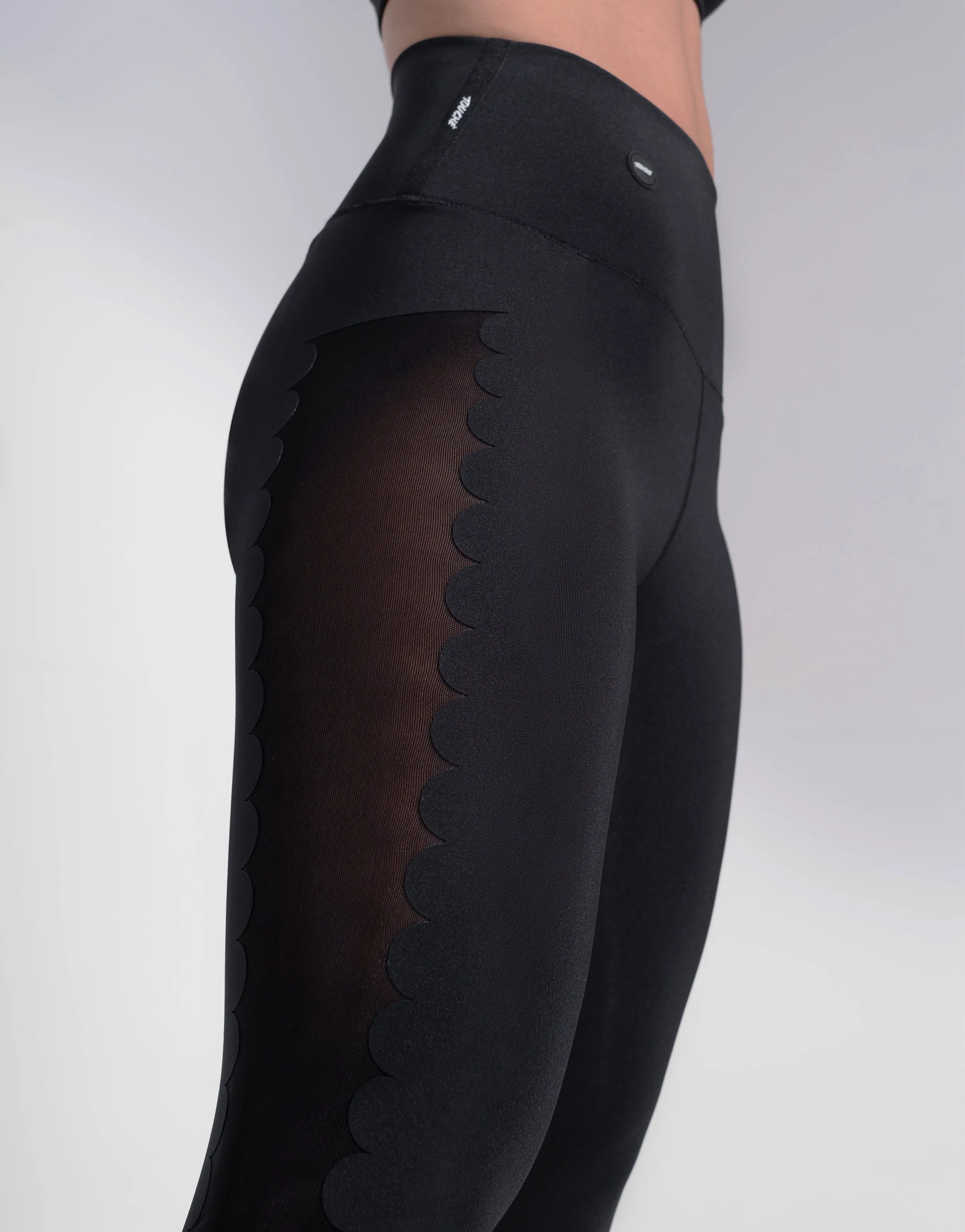 SCALOPE Elastic Free Cuffs
