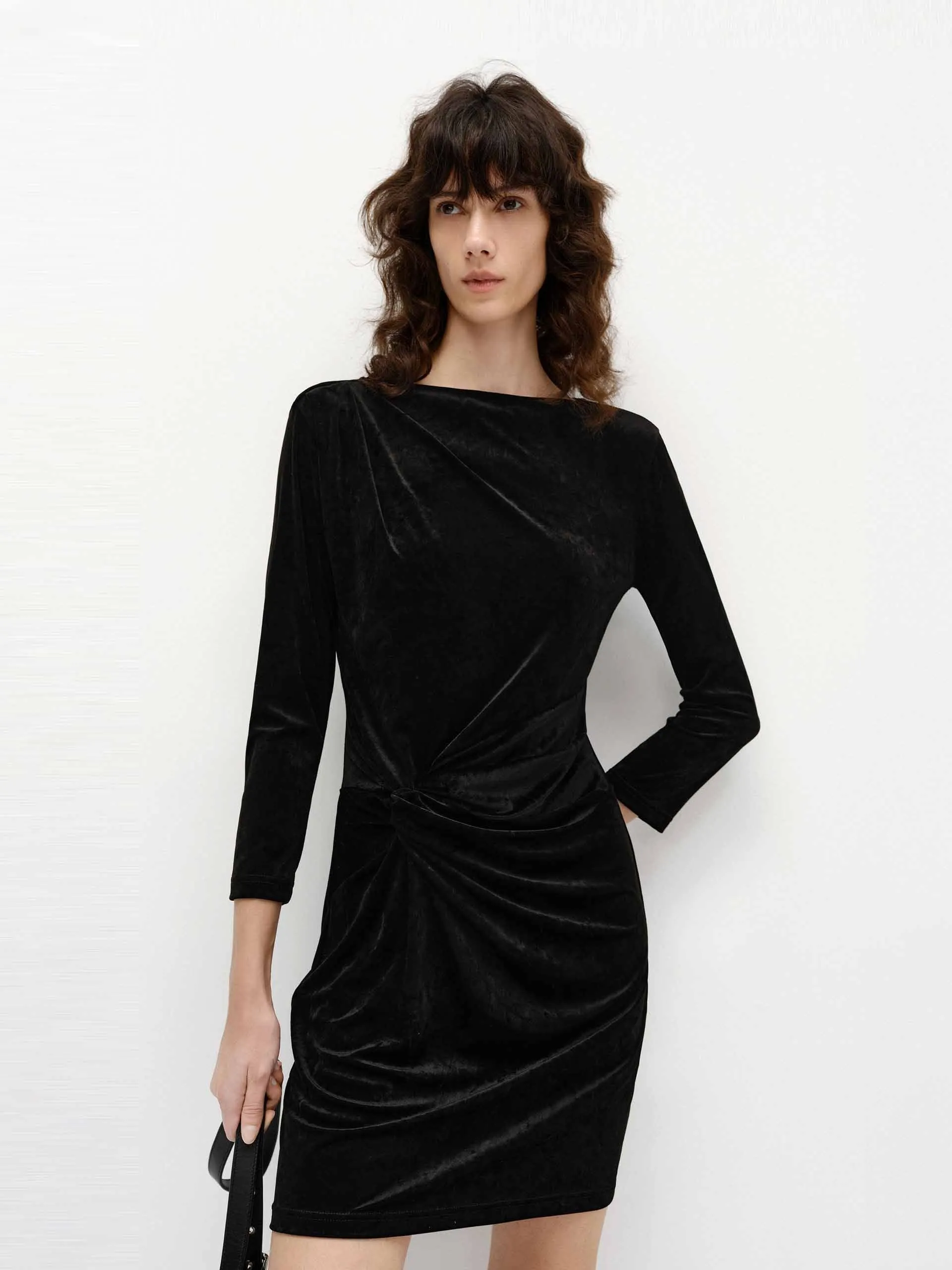 Twist Detail Velvet Dress wrinkle free