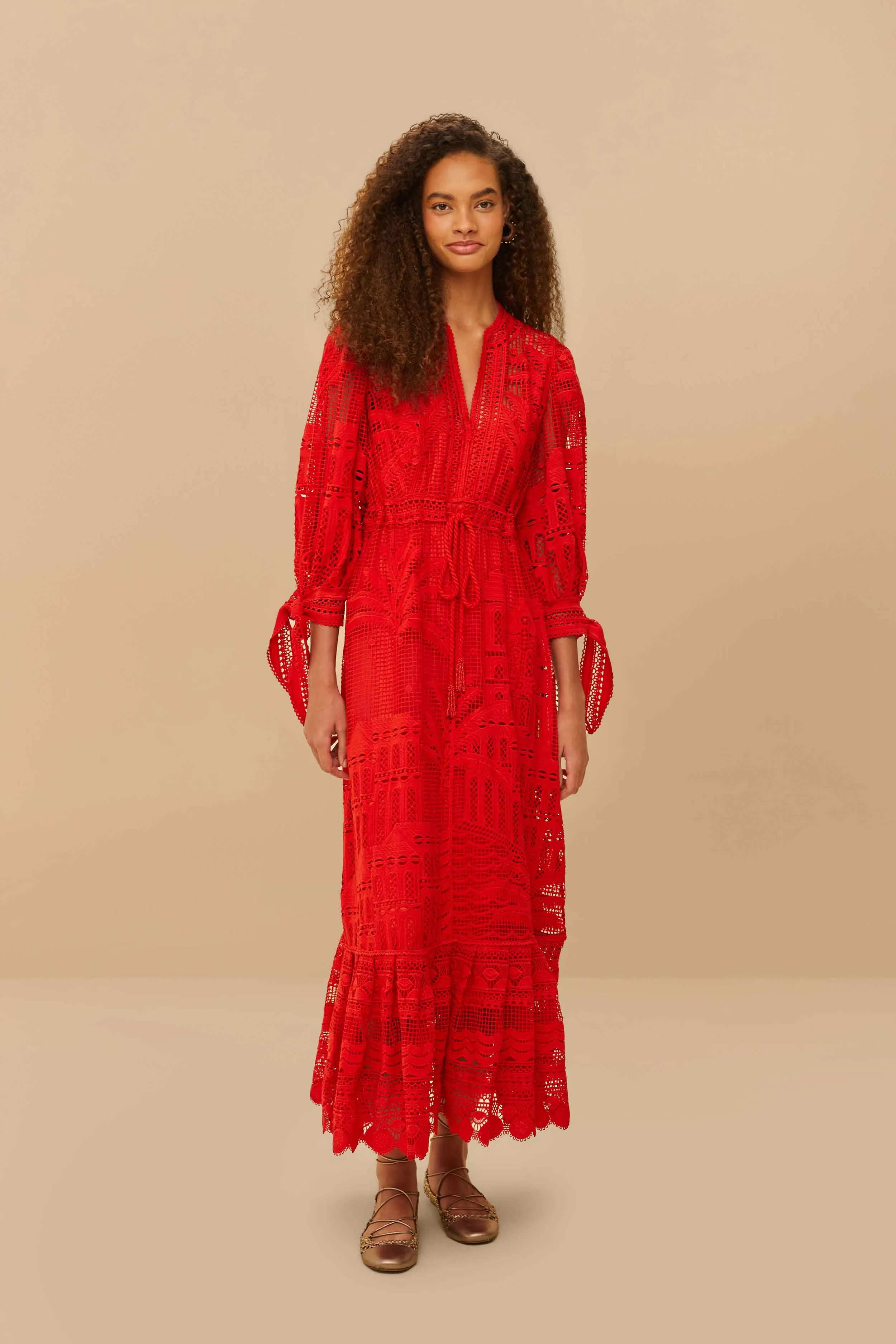 The classic cut of this maxi dress ensures a flattering fit for all body types Red Morada Boa Guipure Maxi Dress