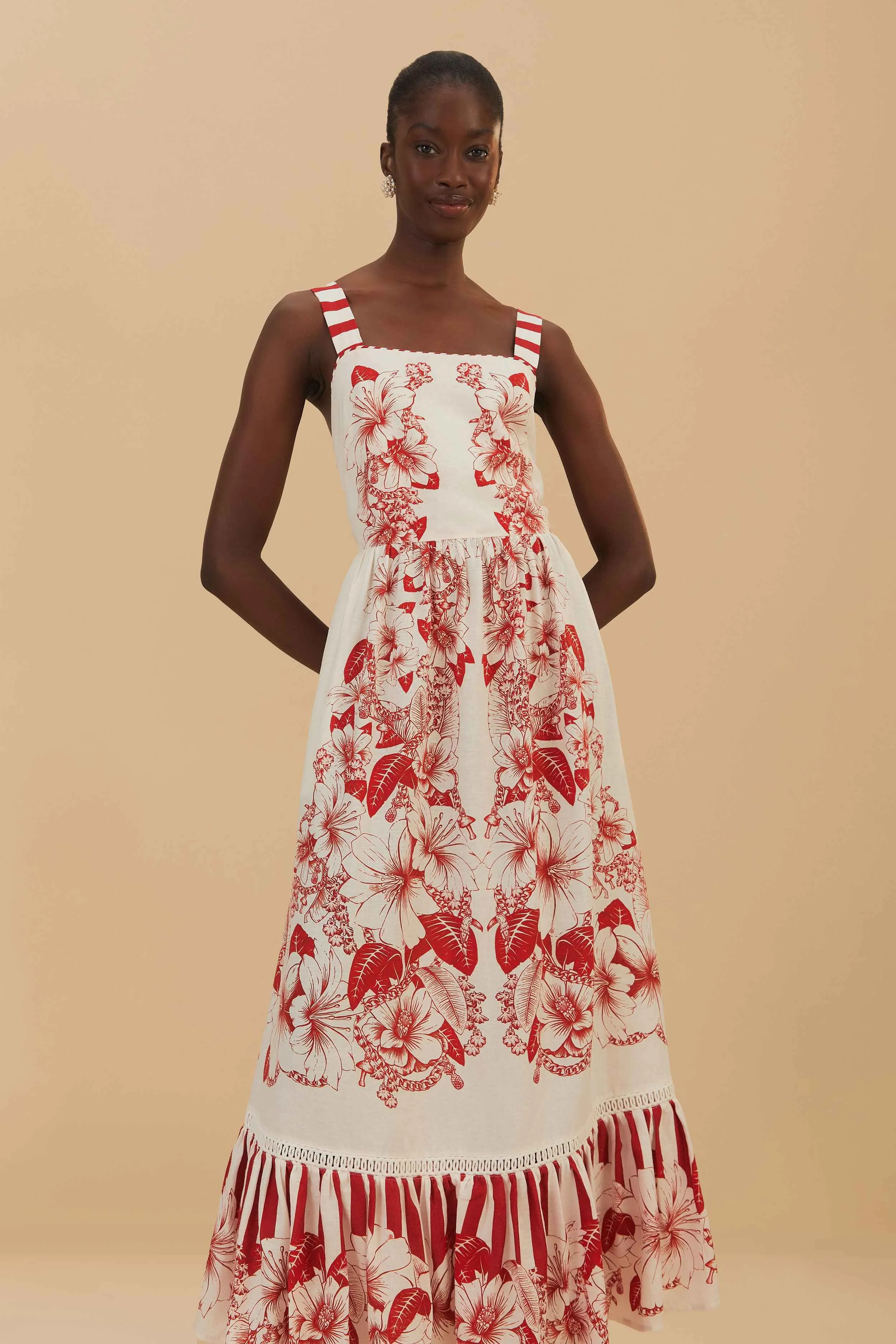 Flow Line Off-White Floral Chains Maxi Dress