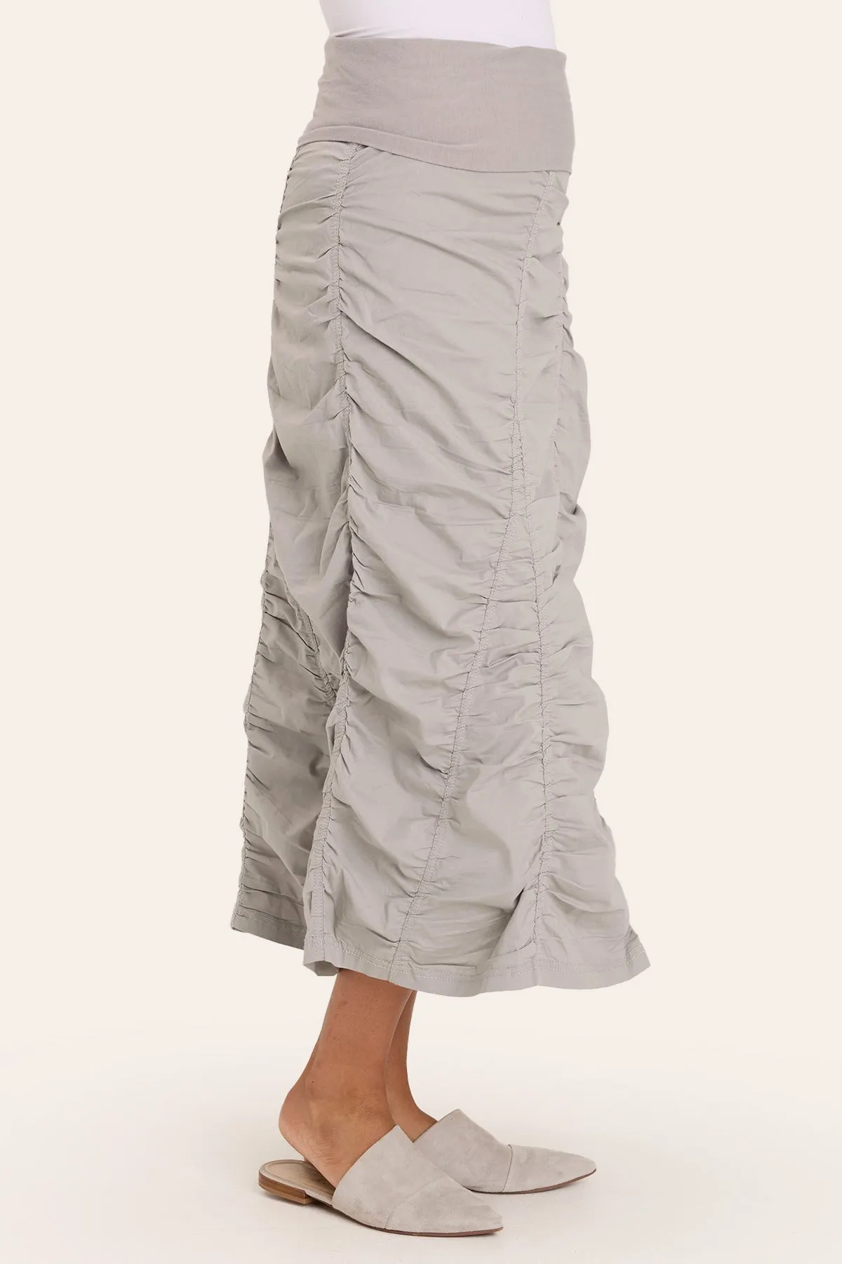 Air Move Flow Core Gored Peasant Skirt
