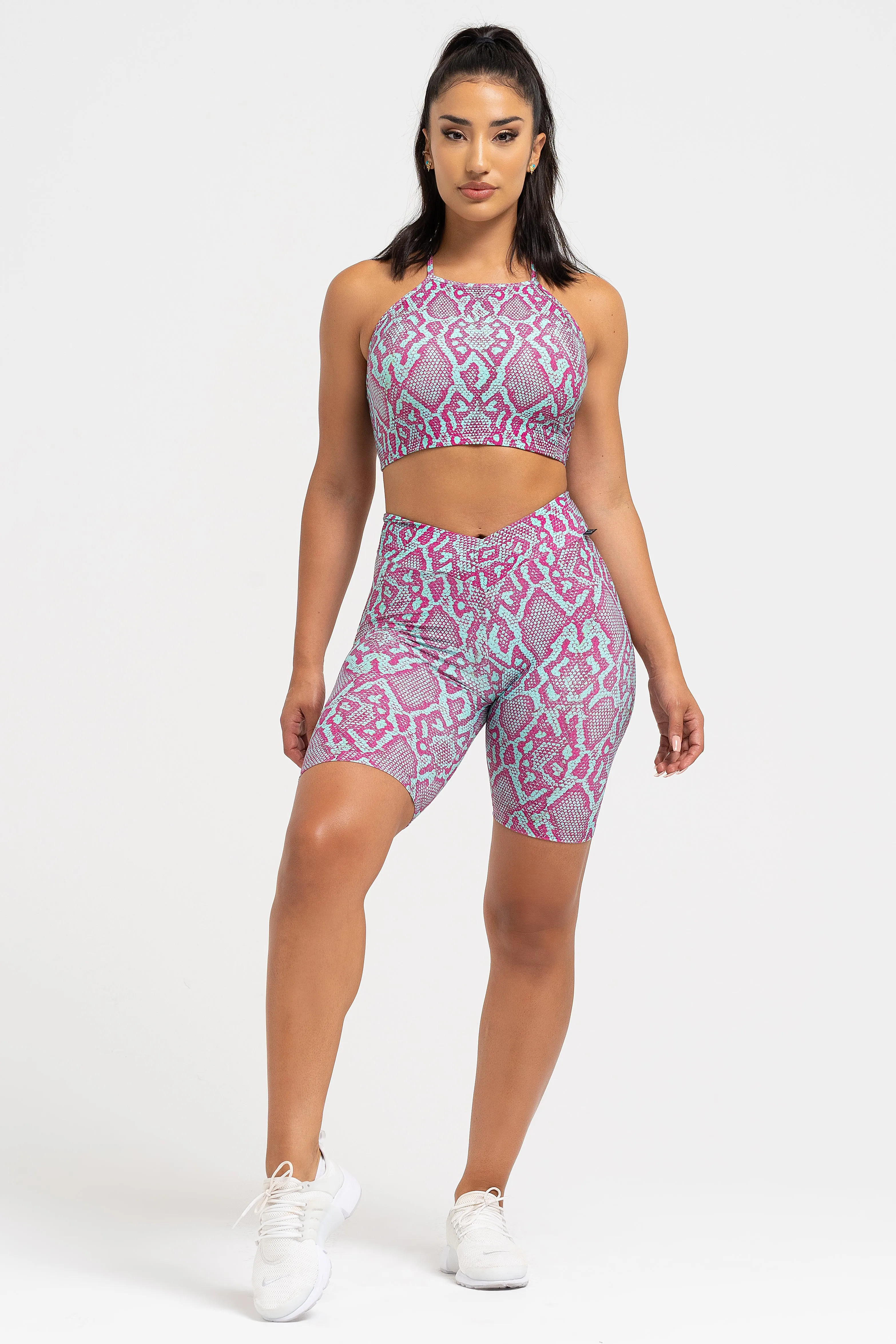 Viper Criss Cross Crop Top AdaptiveFit DoubleLayered Collar