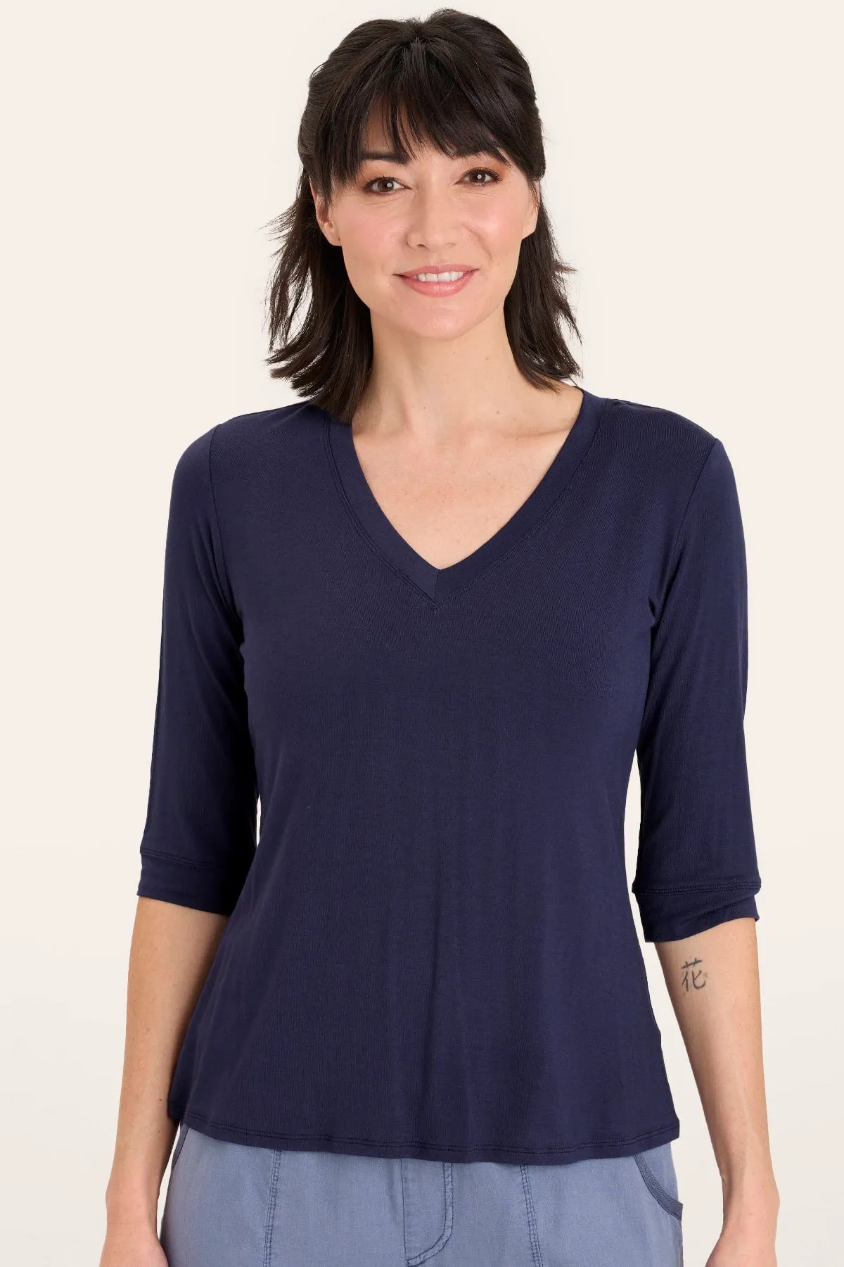 Trans Glow Pure Linen Blend Principle Top