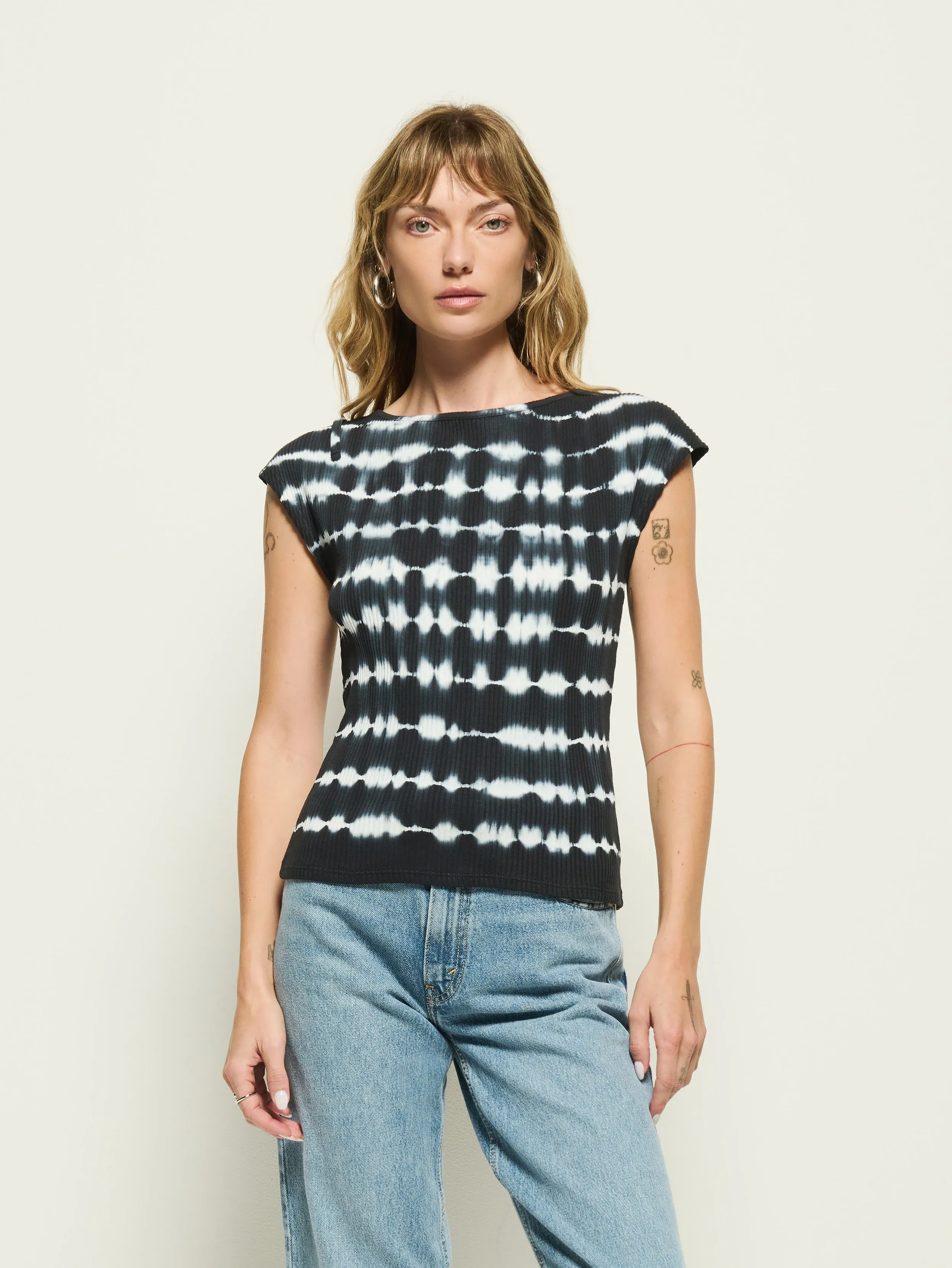 Smooth Edge Binding Art Glow Jilli Tie Dye Tee