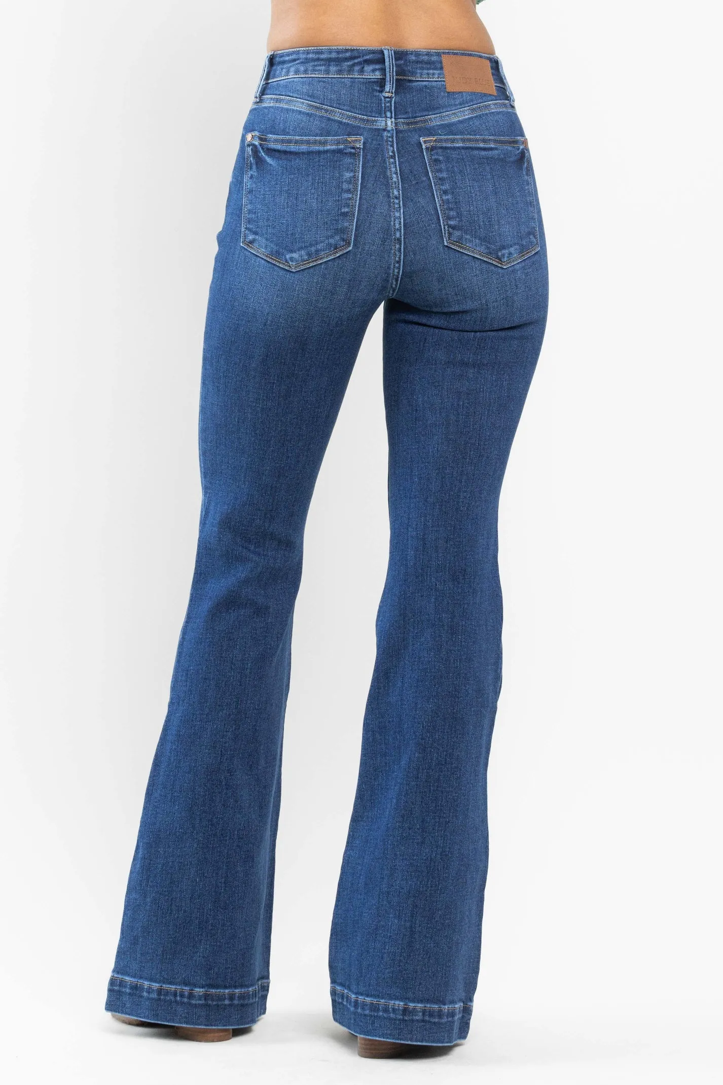 Smooth Edge Binding Judy Blue Medium Wash Flare Jean