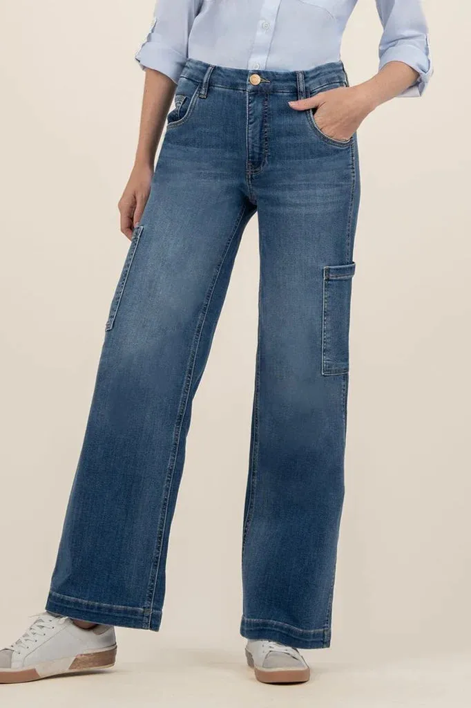 Universal Clasp Mechanism Creative Glow KUT Jodi High Rise Wed Leg Cargo Pocket Jeans