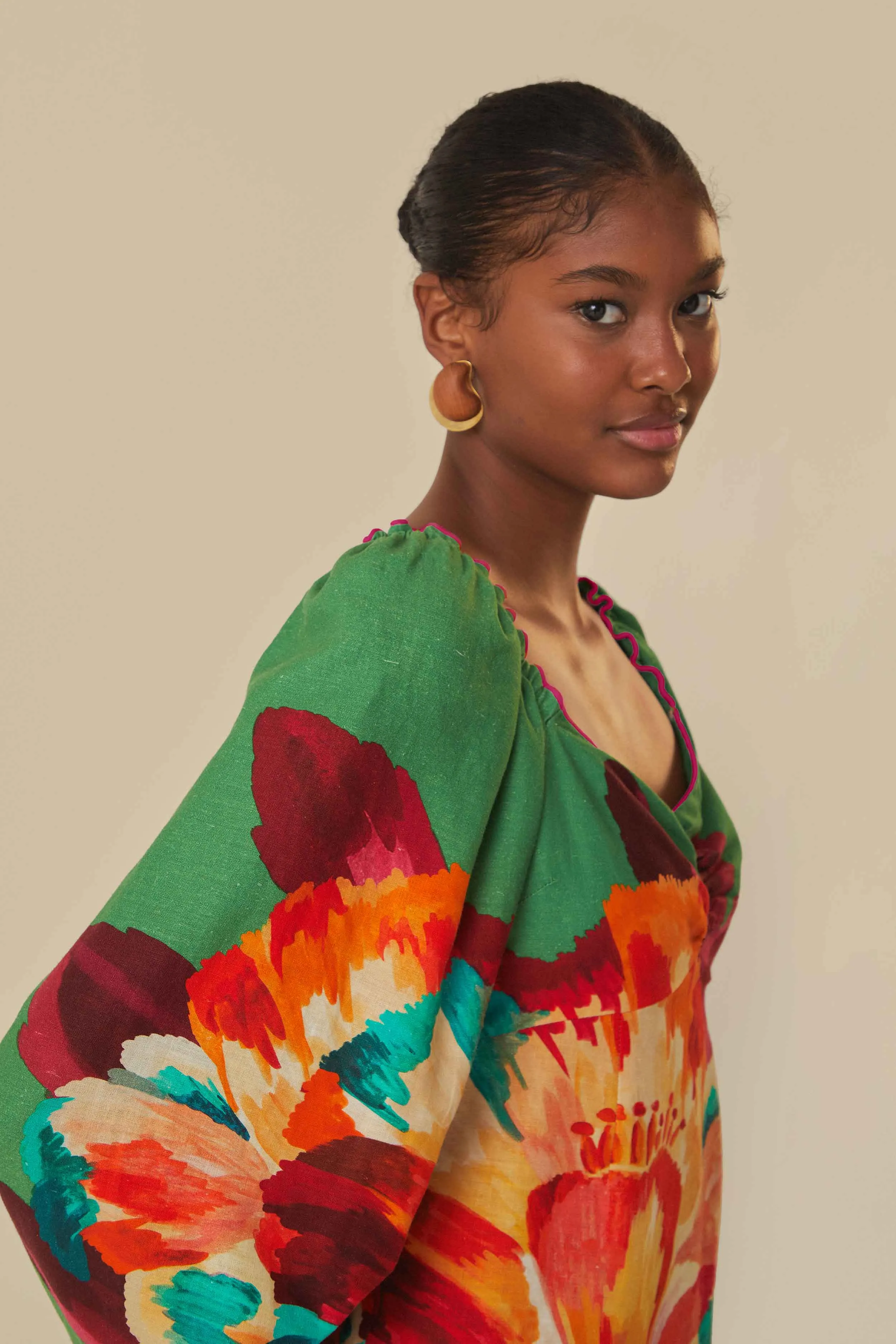 Mini dress with bold colors Green Tropicart Mini Dress