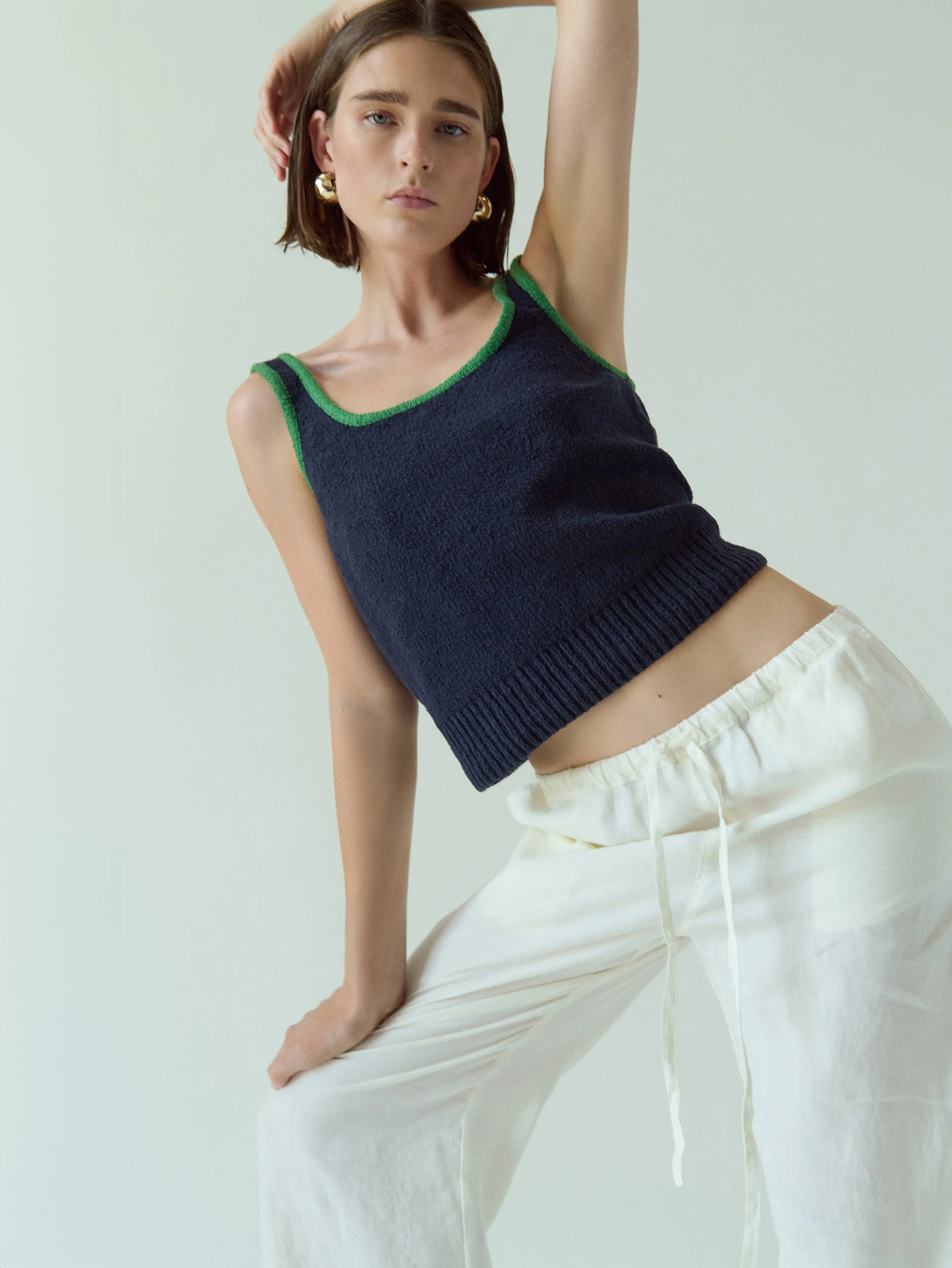 Coastal Chic Flexible Waistline Peggy Sue Sweater Tank