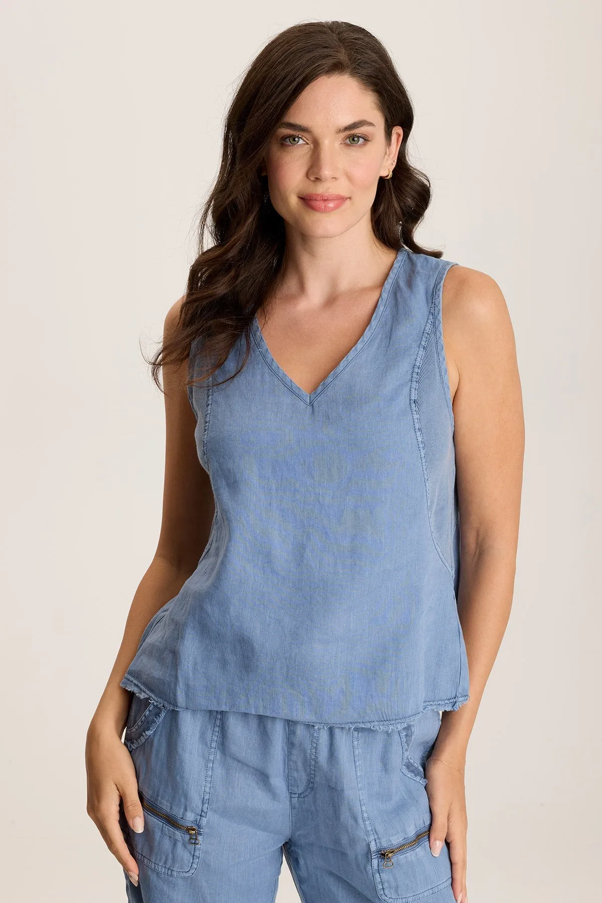 Functional Fit Estine Linen V-Neck Tank Top