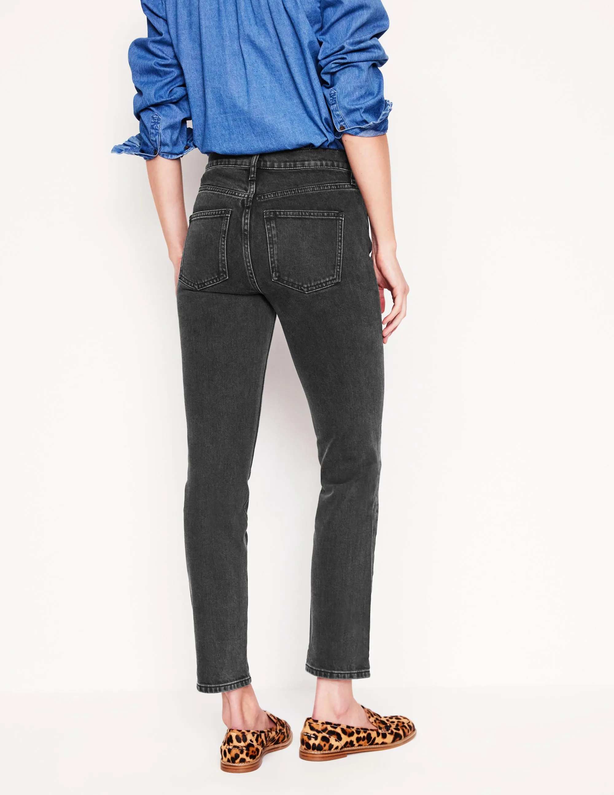 Weather Friendly Girlfriend Jeans-Washed Black
