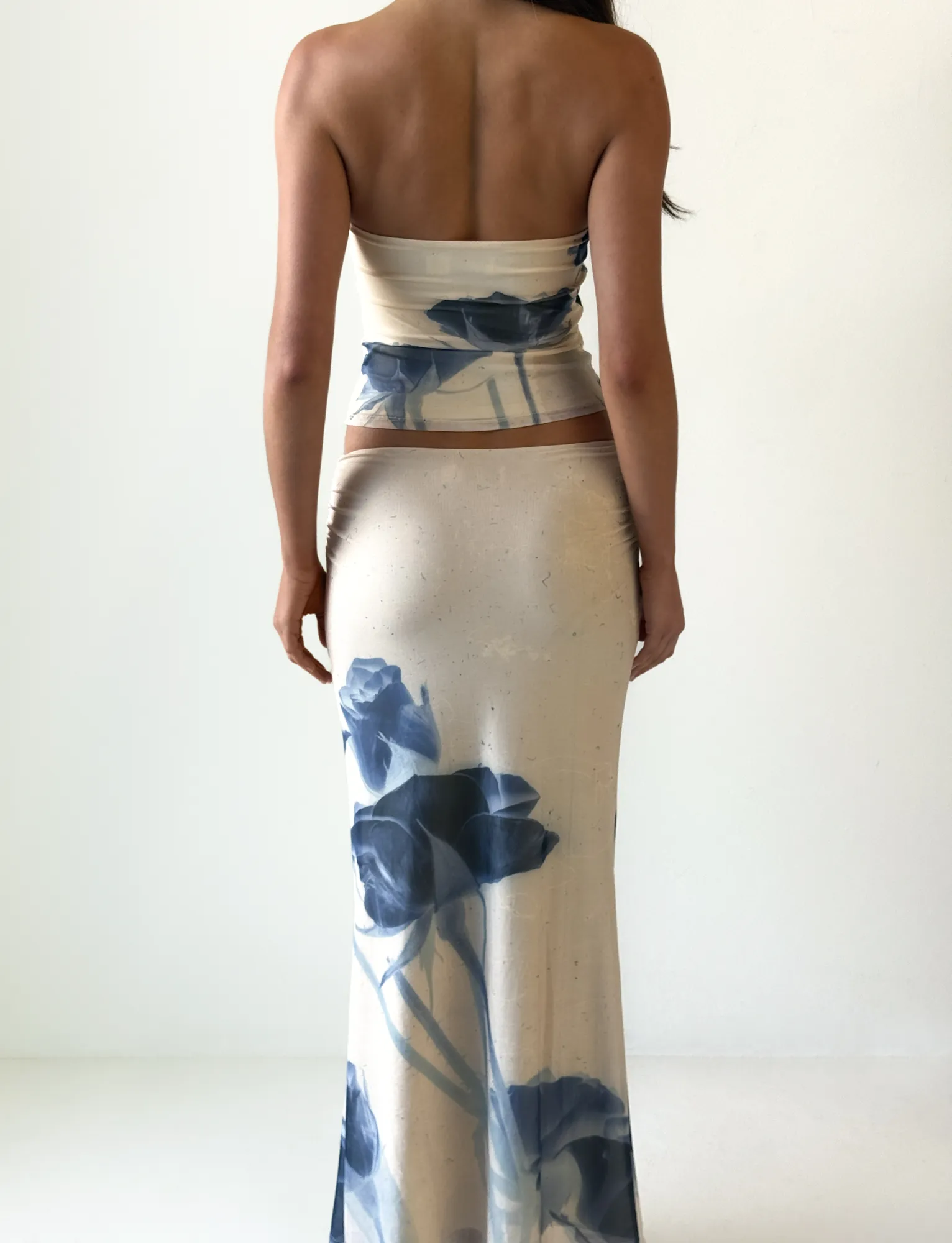 Eco Friendly Dye Sleek Outfit JANIS MAXI SKIRT - INDIGO FLORAL
