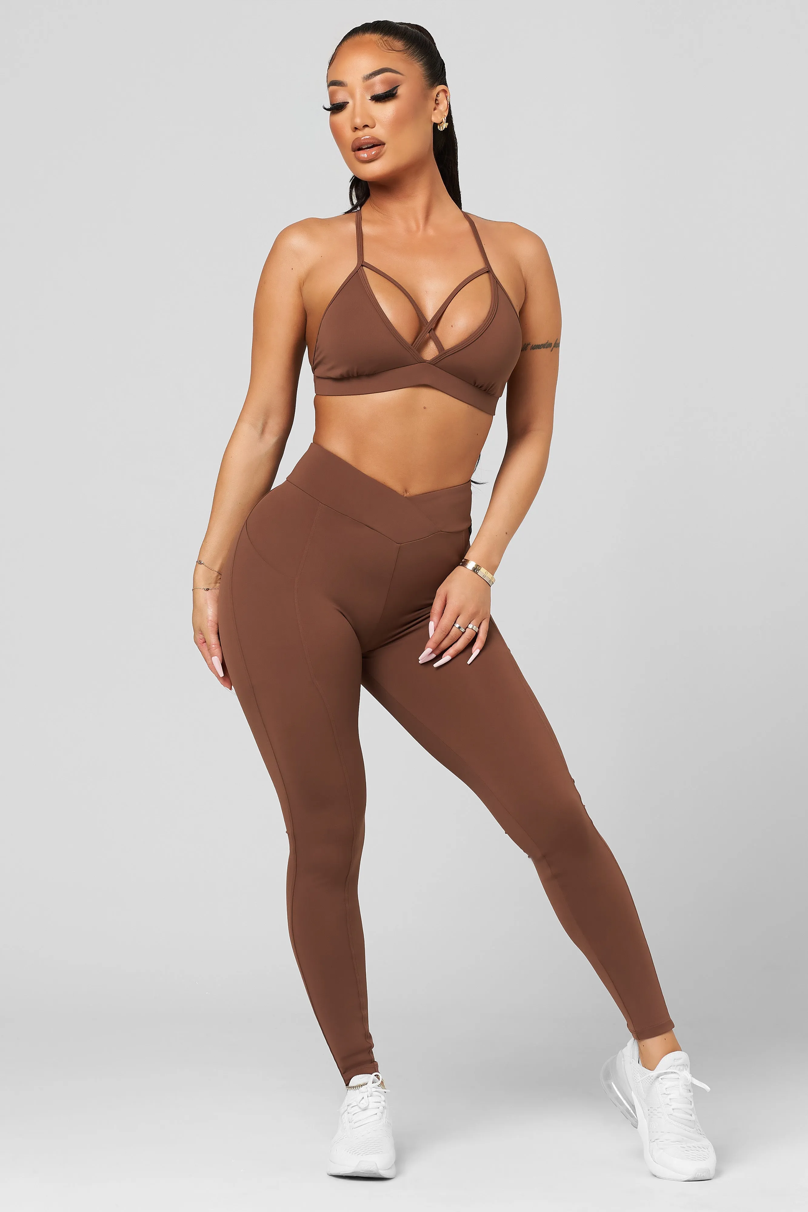 RecycledBlend QuickDry Construction Cinnamon V-Cut Scrunch Legging