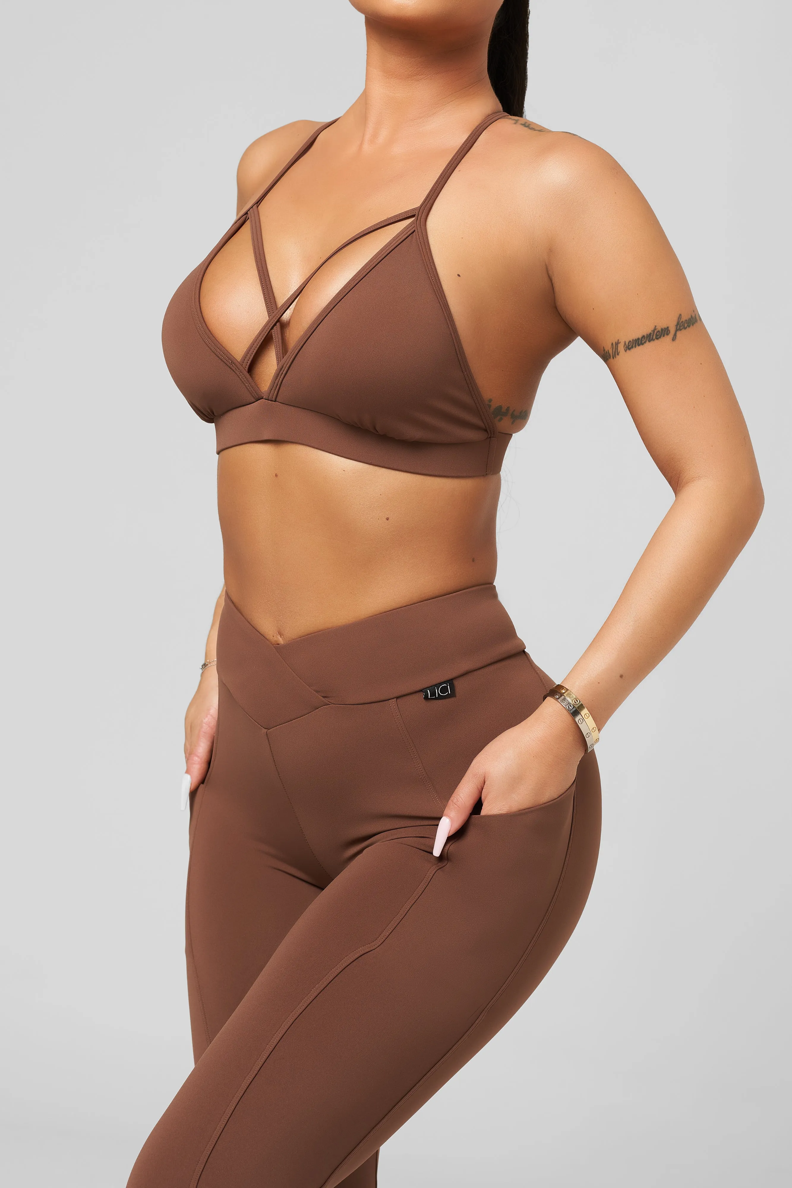 Cinnamon V-Cut Scrunch Legging WrinkleFreeTexture Fire Glow