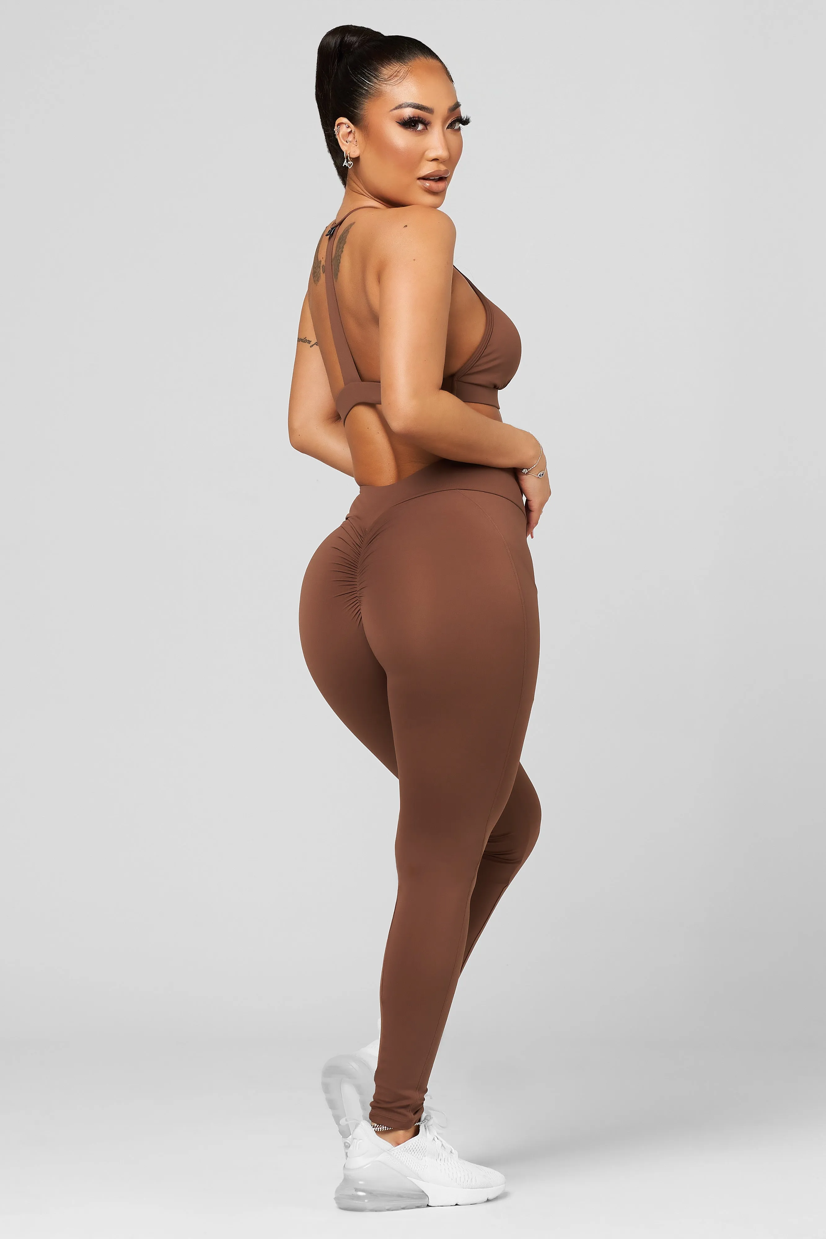 Soul Ease 4Way Stretch Cinnamon V-Cut Scrunch Legging