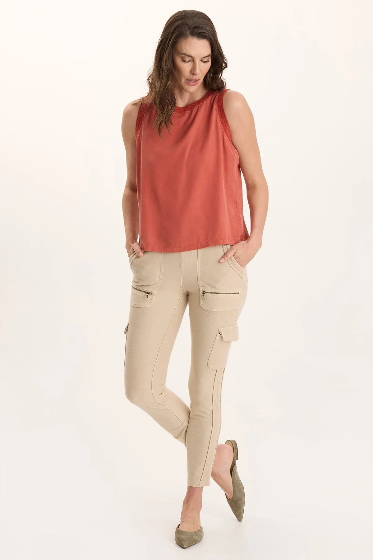 Heroine Glow Mountain Cool Katrine Soft Twill Elevated Tank