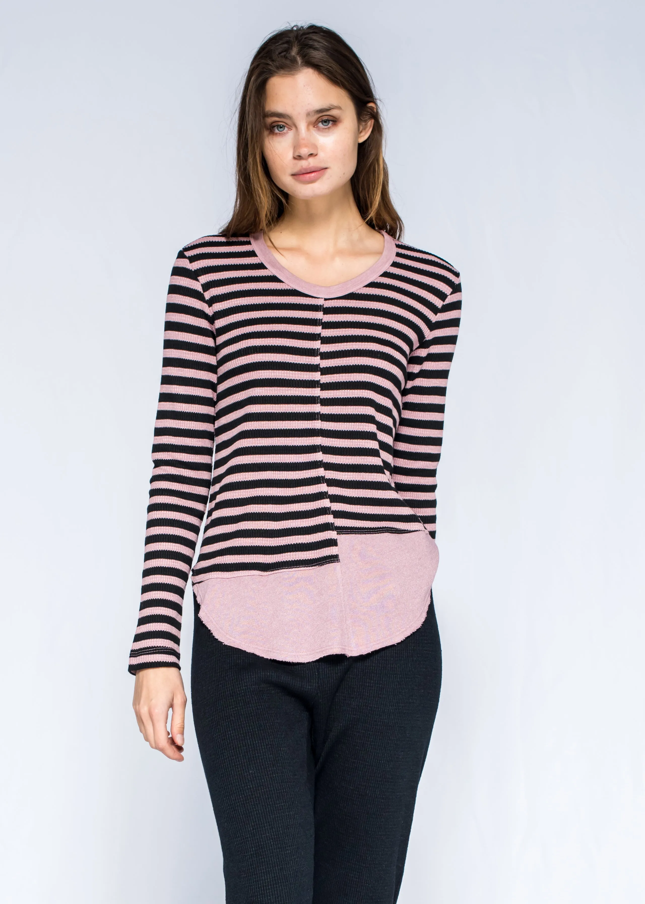 Lightweight Material TearResistant Shrunken Twisted Mixed Shirttail Long Sleeve Top