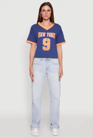 Trendy Graphic New York 9 V-Neck Football T-Shirt Urban Fashion Look Relaxed fit style
